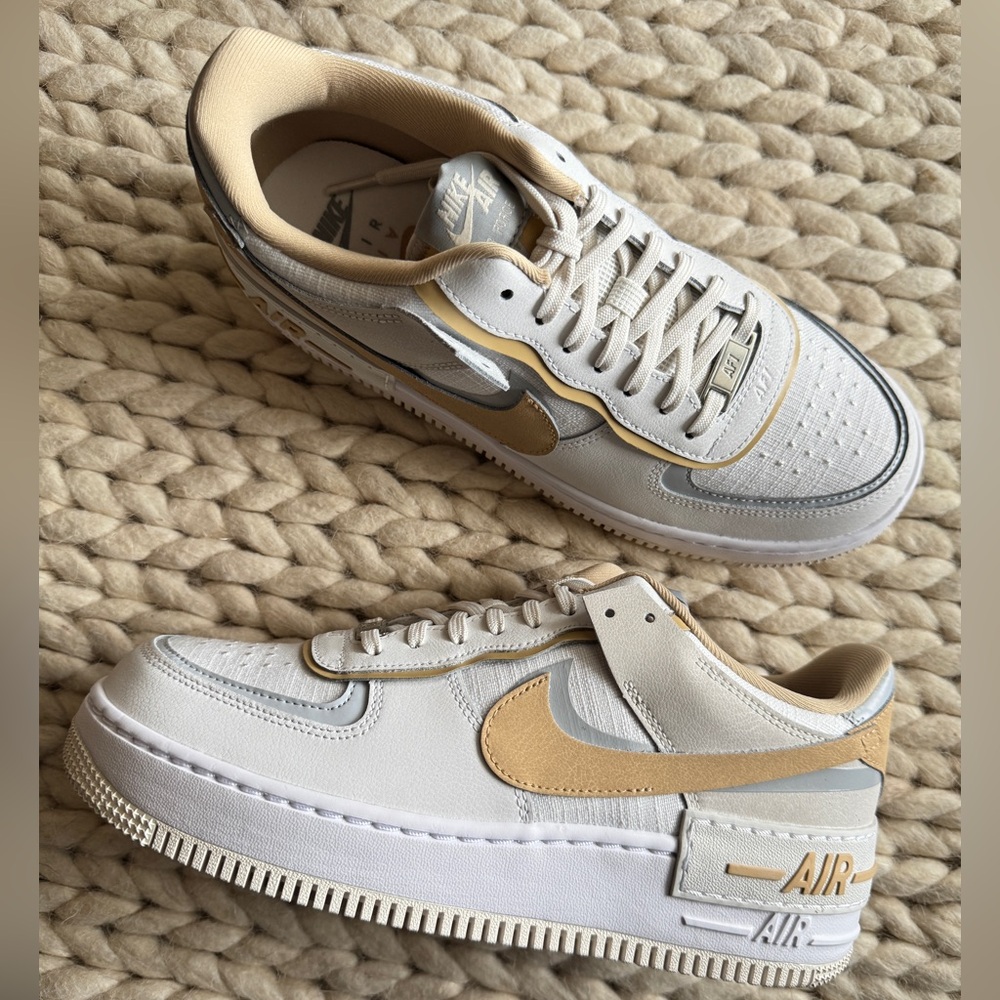 NIB / NIKE Air Force 1 Shadow Sneaker (Women’s 10)